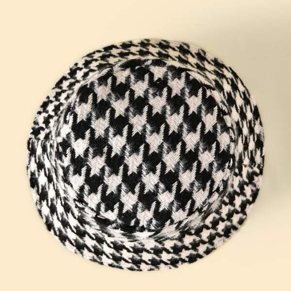CHIC DOLLZ Houndstooth Bucket Hat -black - Picture 8 of 12